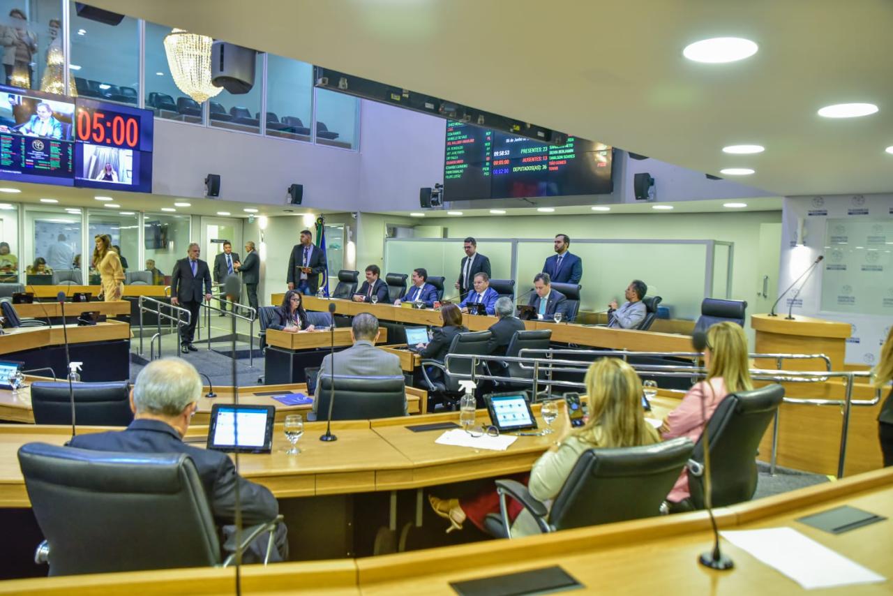 ALPB aprova projeto que proíbe nomeação de condenados por crimes contra a mulher em cargos comissionados