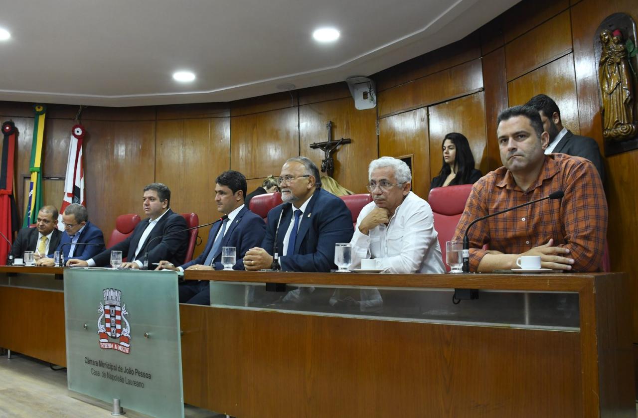Câmara de João Pessoa discute LDO 2024 durante audiência pública