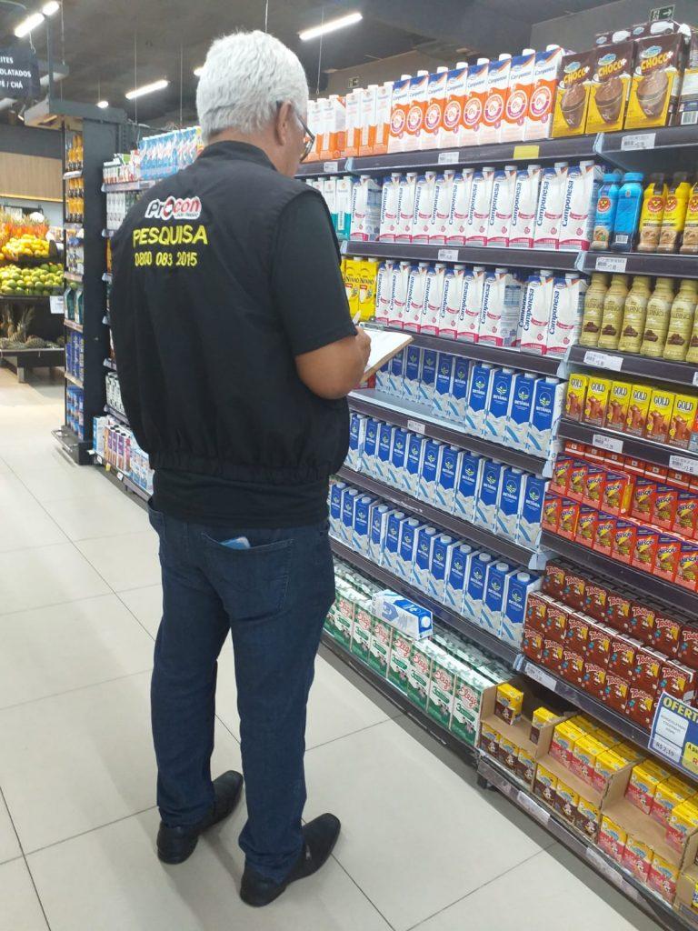 Pesquisa do Procon-JP para alimentos da cesta básica registra variação de 90,63% no preço do feijão