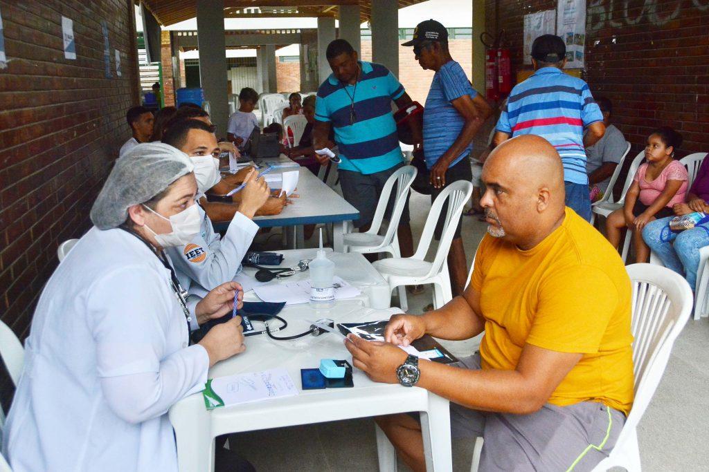 Ação da Prefeitura leva consultas especializadas e outros serviços para moradores do Valentina