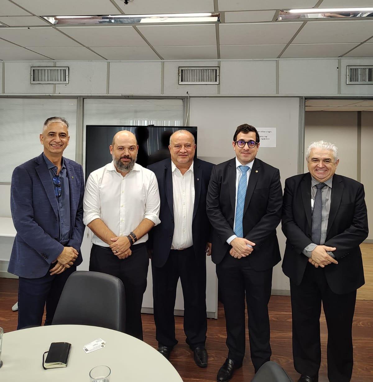 Gervásio e gestores do IFPB participam de reuniões no MEC e MGI para solicitar contratação dos aprovados em concurso