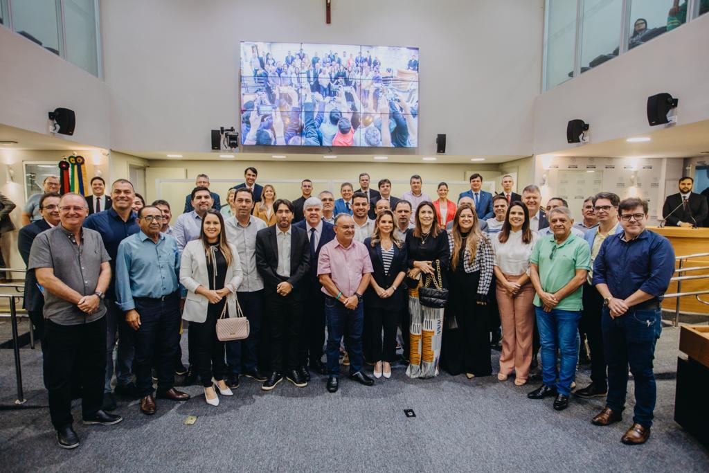 Assembleia recebe prefeitos e debate queda de repasses no FPM em sessão especial