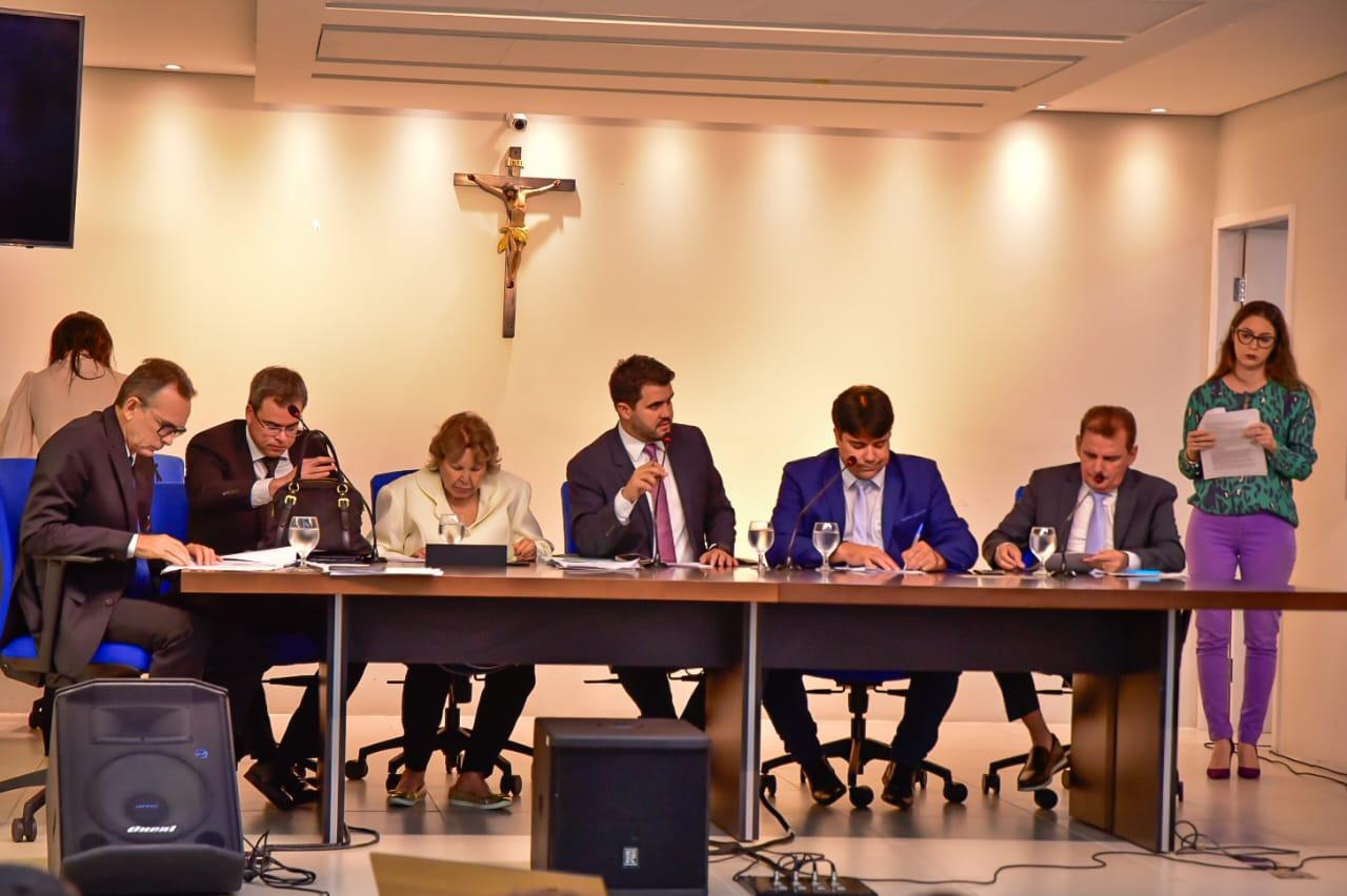 CCJ aprova projeto que inclui musicoteparia no tratamento de pessoas com deficiência e TEA