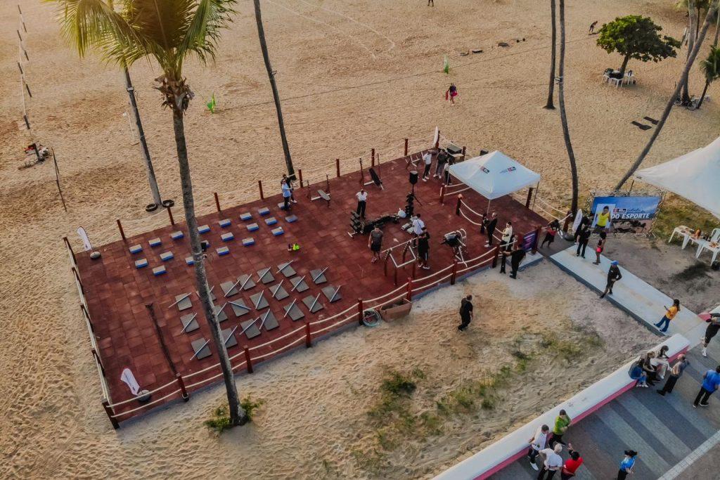 Cícero Lucena inaugura primeira academia ao ar livre de João Pessoa e projeta novas unidades para outros bairros