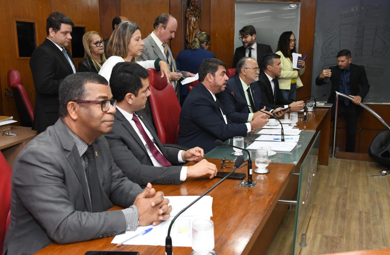 CMJP cria comissões de revisão da Lei Orgânica, do Regimento Interno e de extinção de leis em desuso