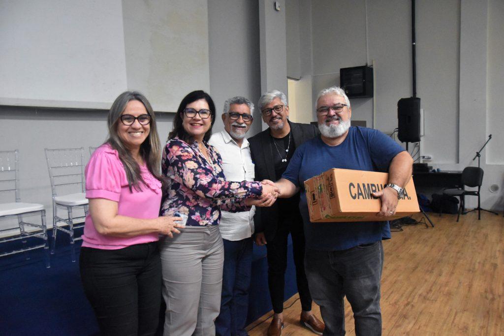 Escolas da Rede Municipal de João Pessoa recebem kits esportivos através da parceria da Sedec com o Instituto Alpargatas