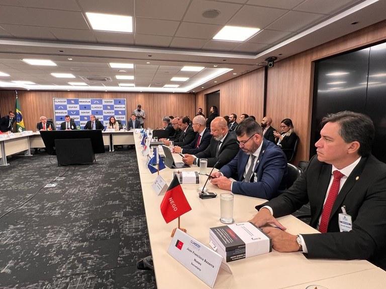 Governo da Paraíba discute estratégias para combater crime organizado durante reunião em Brasília