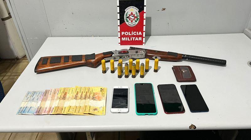 Polícia Militar apreende armas de fogo e recupera carro roubado no litoral norte