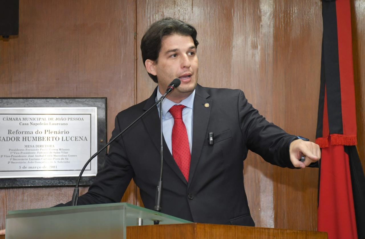 Vereador alerta sobre acidentes com ciclomotores elétricos
