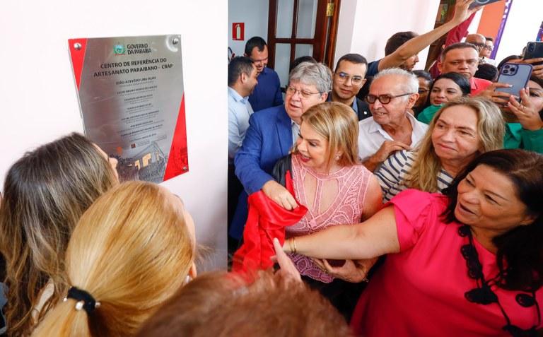 João Azevêdo inaugura Centro de Referência do Artesanato Paraibano e destaca investimentos para fomentar o segmento