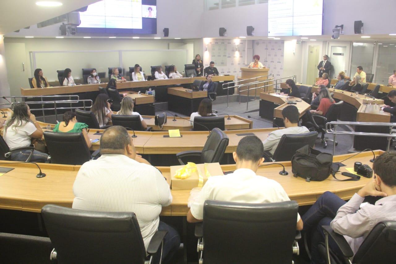 SETEMBRO AMARELO: ALPB debate ampliação de medidas de prevenção ao suicídio na Paraíba
