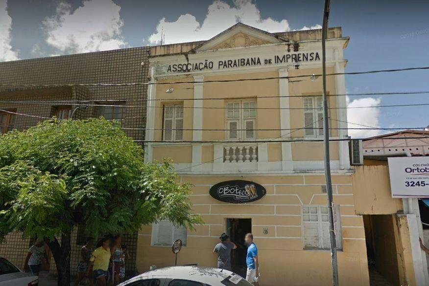 Veneziano parabeniza API pelos 90 anos de fundação e destaca iniciativas de seu mandato em favor dos jornalistas