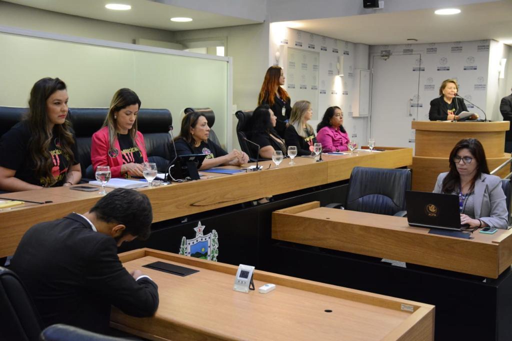 ALPB discute medidas de enfrentamento e combate ao feminicídio na Paraíba