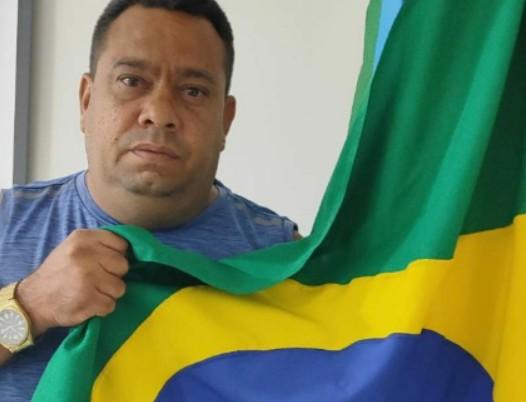 Conde: Flávio Cabaré protocola licença após ser filmado assediando menina de 14 anos