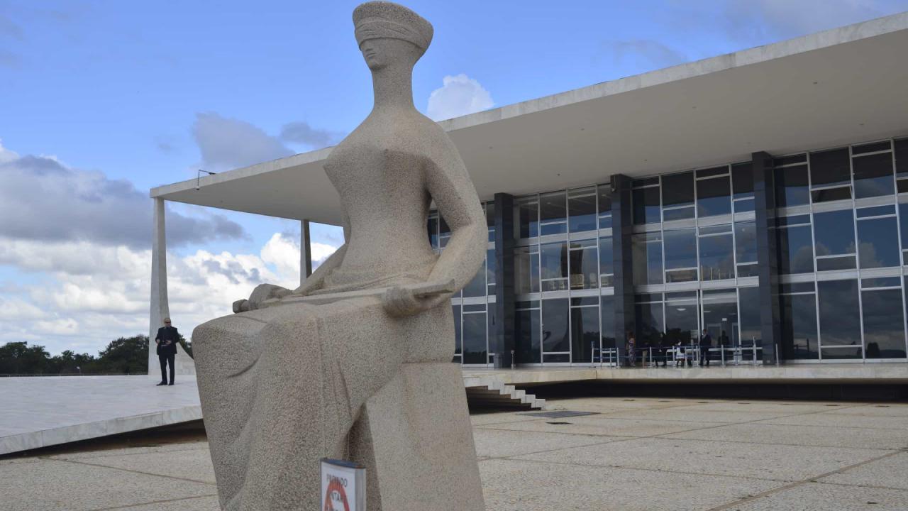 PEC para autorizar Congresso a derrubar decisões do STF pode avançar? Entenda