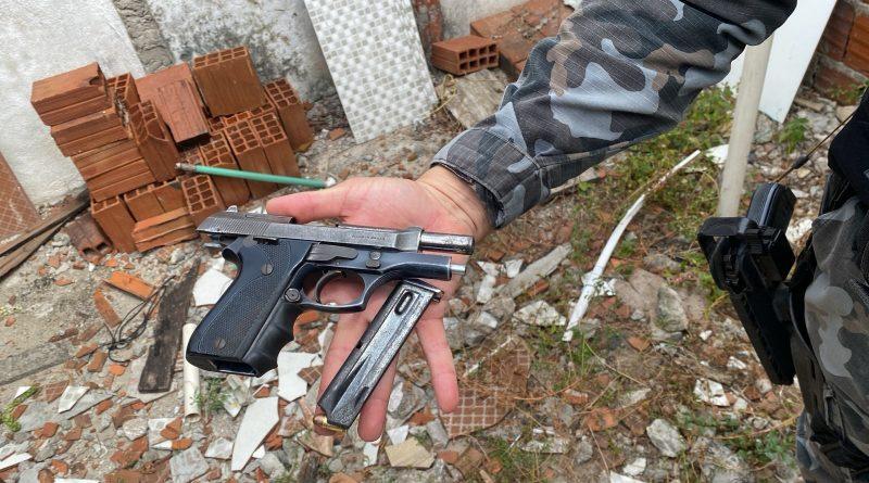 Polícia Militar captura foragido da Justiça com arma de fogo na grande João Pessoa