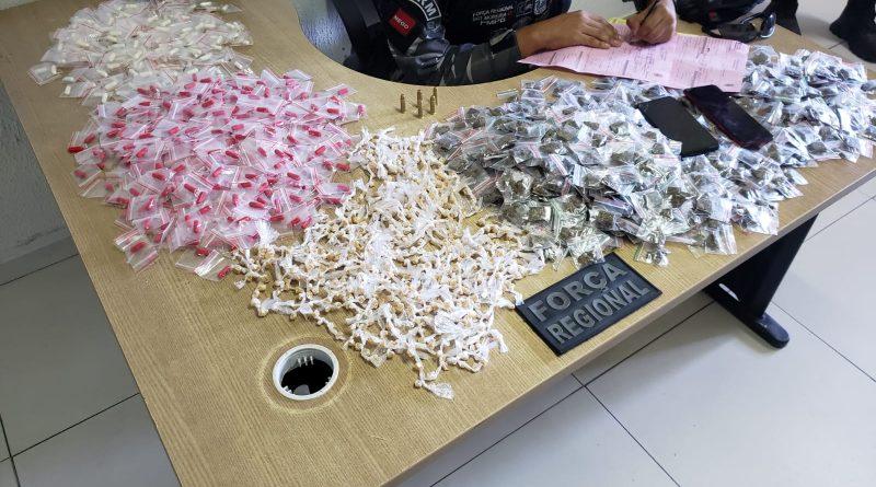 Polícia Militar prende suspeito de tráfico com várias embalagens de cocaína e maconha em João Pessoa