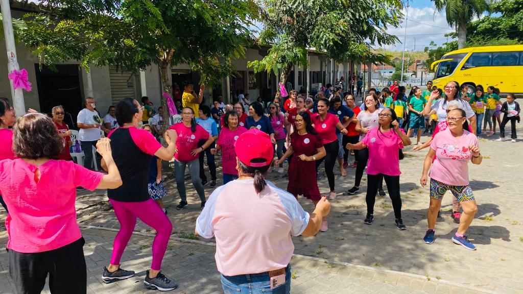 Prefeitura de Campina Grande realiza evento para marcar o Outubro Rosa e o Dia Internacional do Idoso