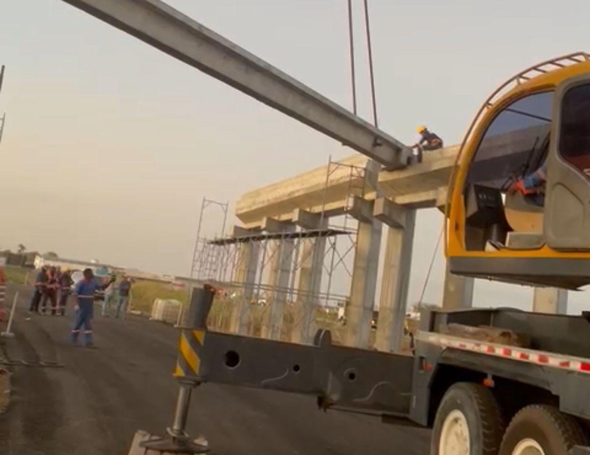 Veneziano confirma que içamento das vigas do 1º viaduto da duplicação da BR 230 em Campina Grande será concluído neste final de semana