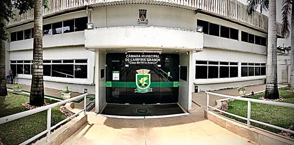 Vereadores confirmam parecer do TCE e aprovam contas de 2020 do ex-prefeito Romero Rodrigues