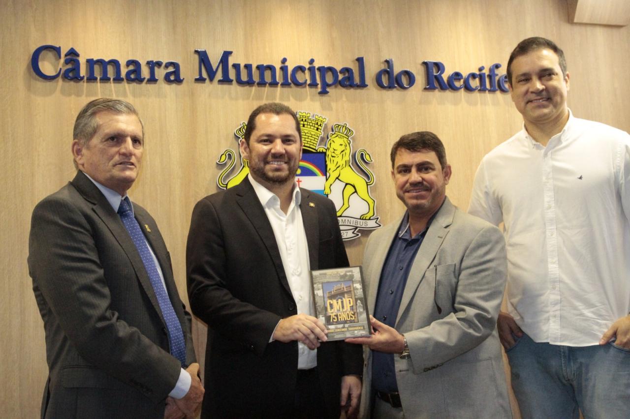 Vereadores de João Pessoa colhem experiências de Recife voltadas para recuperação do Centro