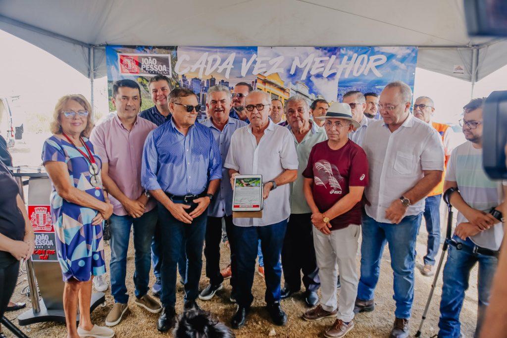 Cícero Lucena autoriza início das obras do Parque Linear do Roger, que terá área de lazer e plano de desenvolvimento social