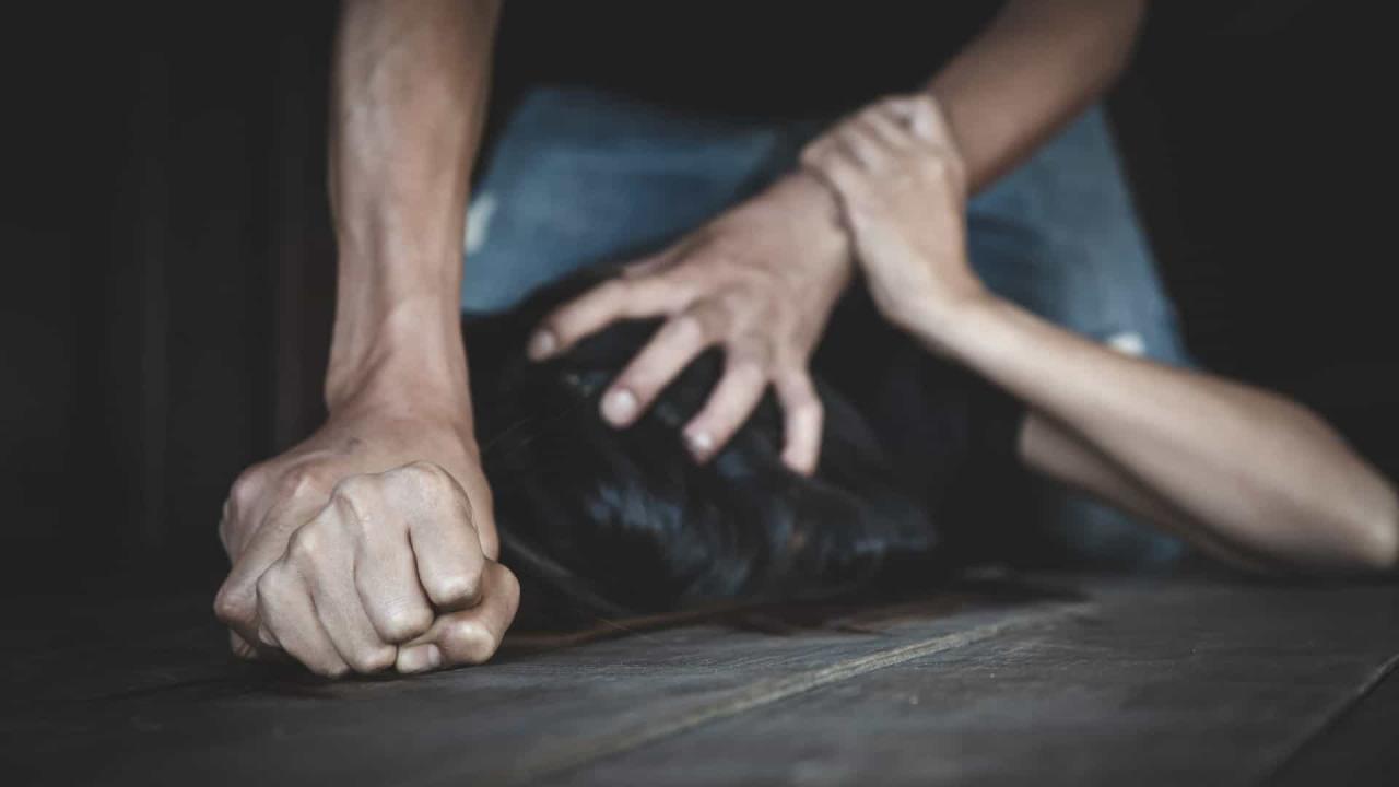 Estupros crescem 14.9% e feminicídio, 2,6% no Brasil, revela Fórum de Segurança