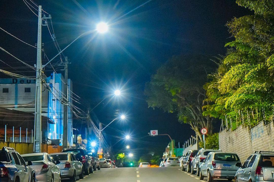 Iluminação em LED: Prefeitura de Campina Grande beneficia mais de 380 ruas com o programa “Iluminar”