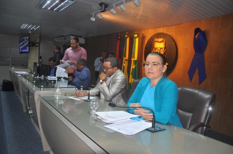 Vereadores de Campina Grande pedem esclarecimentos sobre os recursos gastos para realização do Natal iluminado na Cidade.