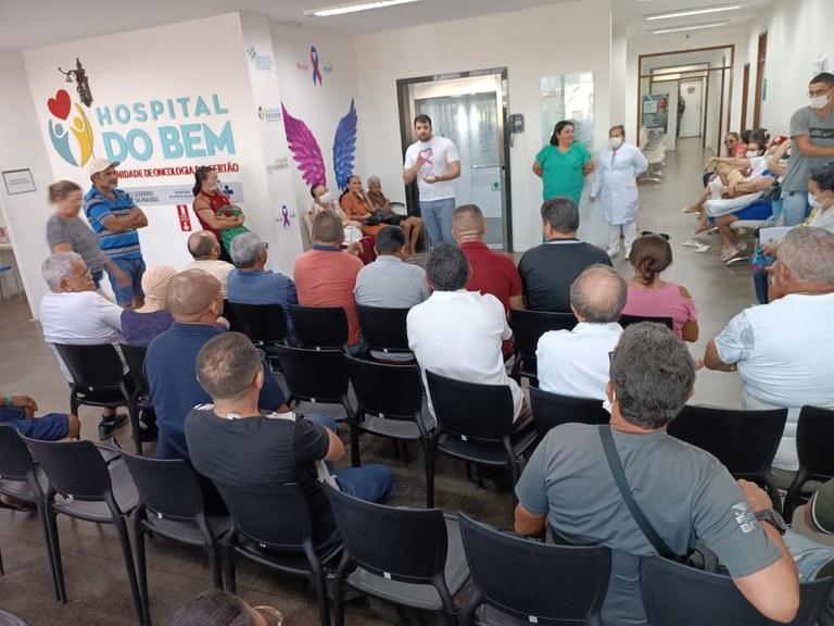 Hospital de Patos encerra Novembro Azul com palestra sobre cuidados preventivos do câncer de próstata, exames e consultas