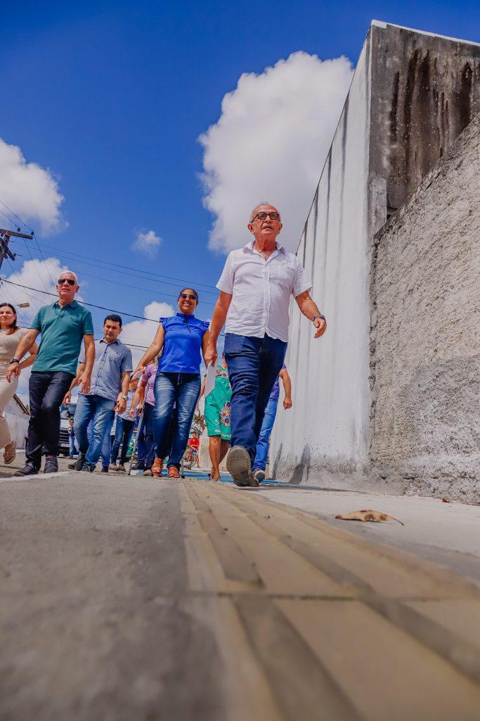 João Pessoa chega à marca de 23 bairros com 100% de pavimentação e prefeito faz balanço positivo dos investimentos em Infraestrutura