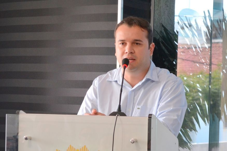 Justiça determina retorno do prefeito de São Mamede ao cargo