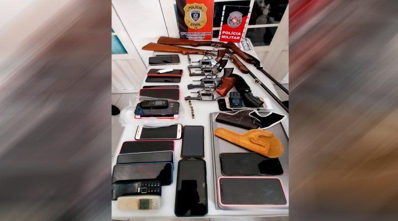 Operação apreende seis armas, celulares, munições e prende seis acusados na cidade de Manaíra