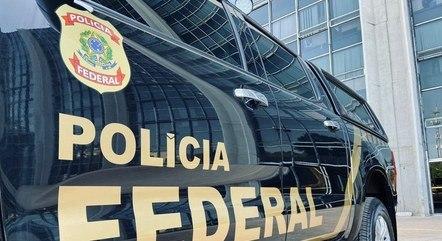 Operação da Polícia Federal prende suspeito de tráfico internacional de drogas e armas, na Paraíba