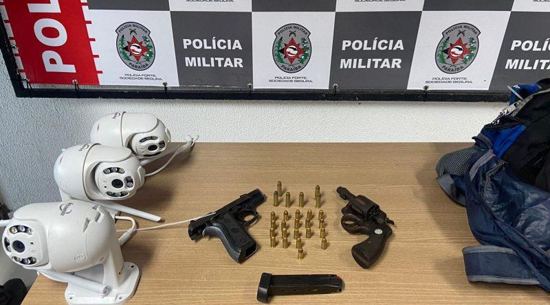 Polícia Militar prende integrantes de grupo criminoso armados em comunidade de João Pessoa