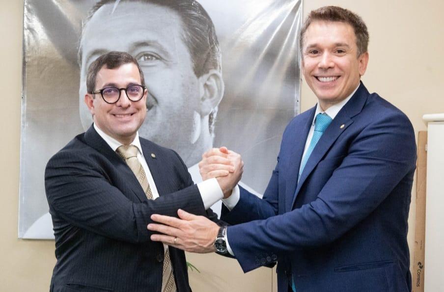 POR UNANIMIDADE Gervásio Maia é escolhido para ser líder da bancada do PSB na Câmara em 2024