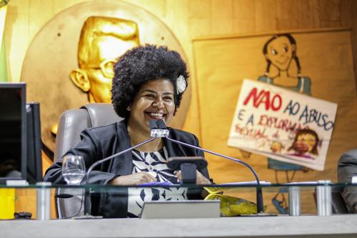 Vereadora Jô Oliveira propõe a criação de programa de prevenção e enfrentamento ao assédio sexual