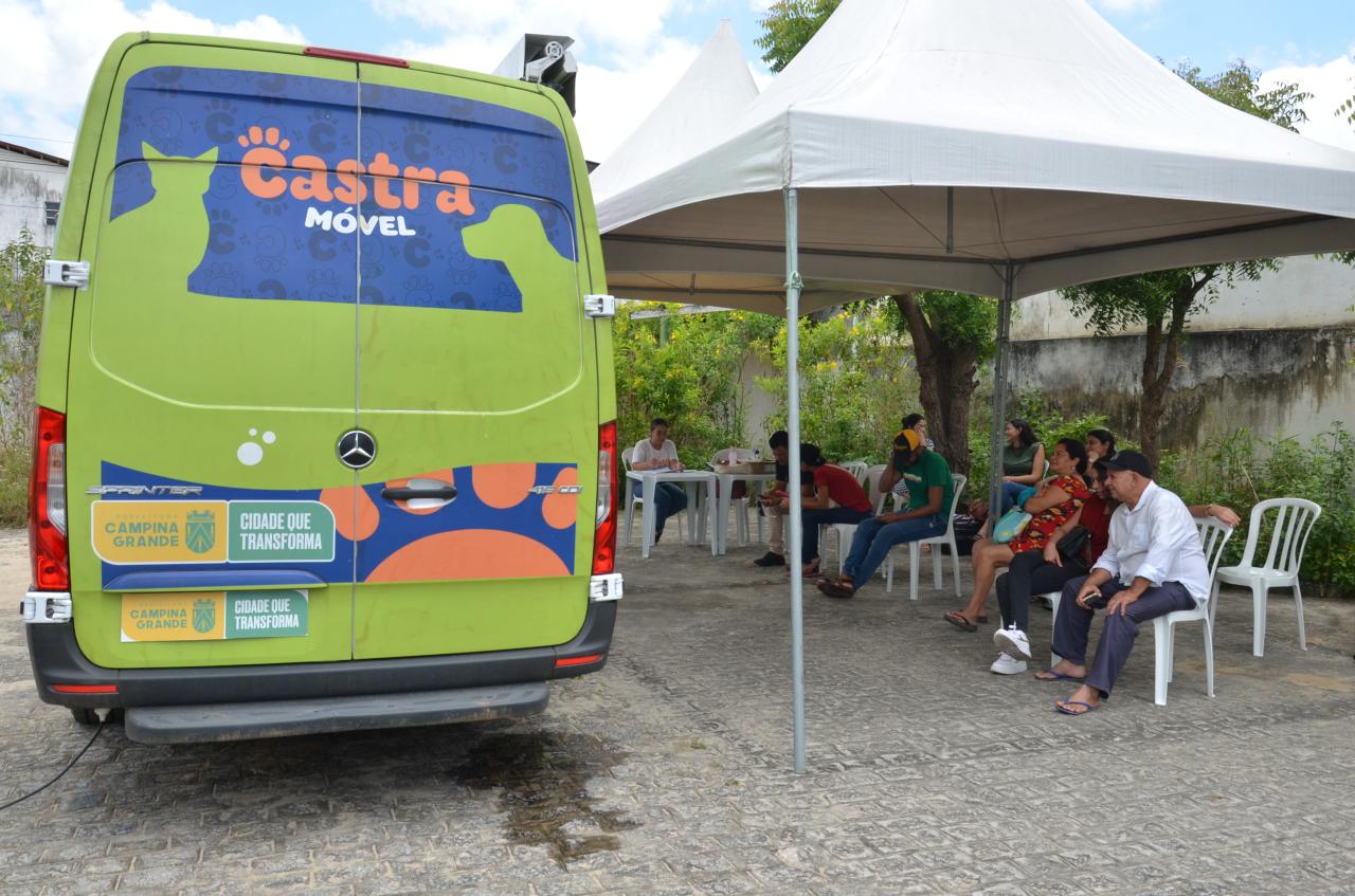 Castramóvel completa um ano com mais de 1.700 cirurgias em Campina Grande