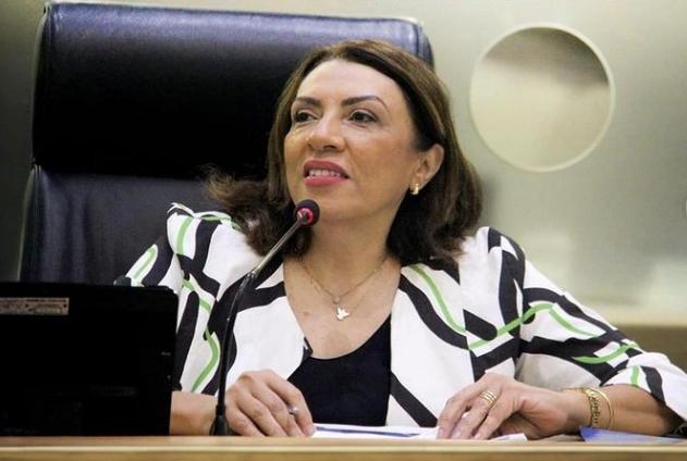Cida Ramos recebe mais apoios em meio a embate interno com Luciano Cartaxo no PT