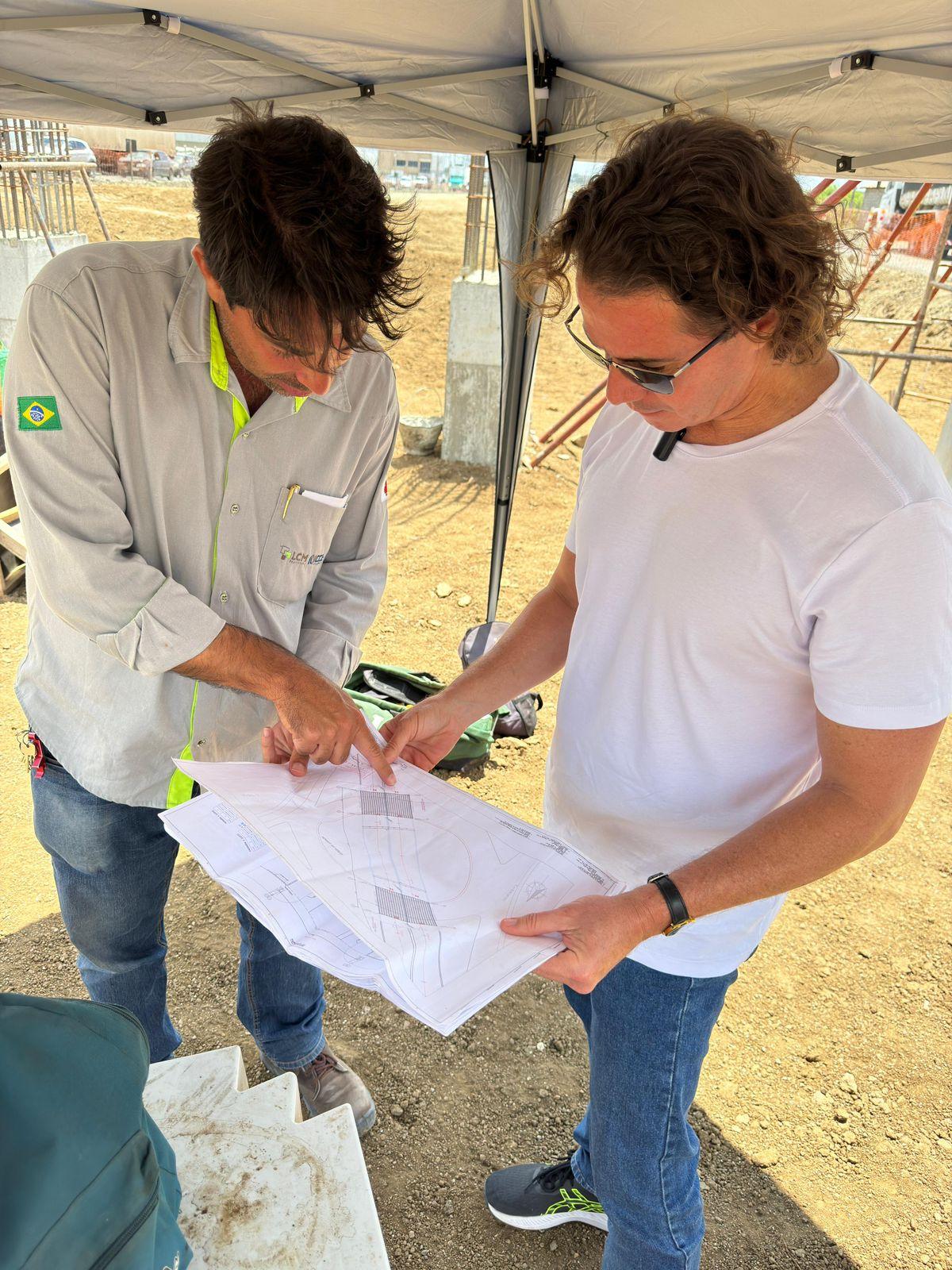 Durante inspeção às obras de duplicação da BR 230 em Campina Grande, Veneziano confirma início da construção do 2º viaduto