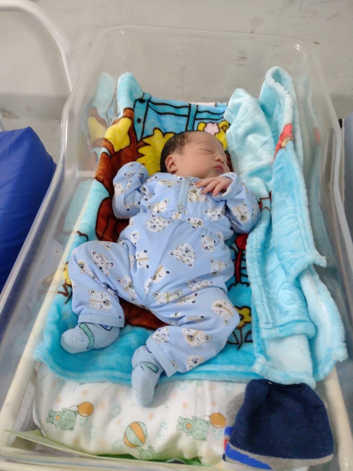 ISEA comemora chegada do primeiro bebê de 2024 em Campina Grande