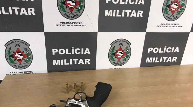 Operação no bairro São José prende suspeito de praticar assalto no Cabo Branco