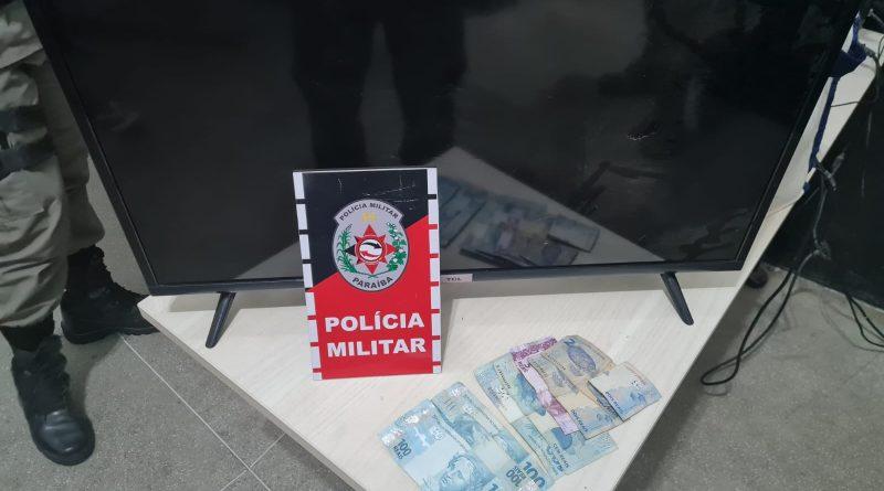 Polícia Militar prende acusados de arrombamento de casas na zona rural de Cajazeiras