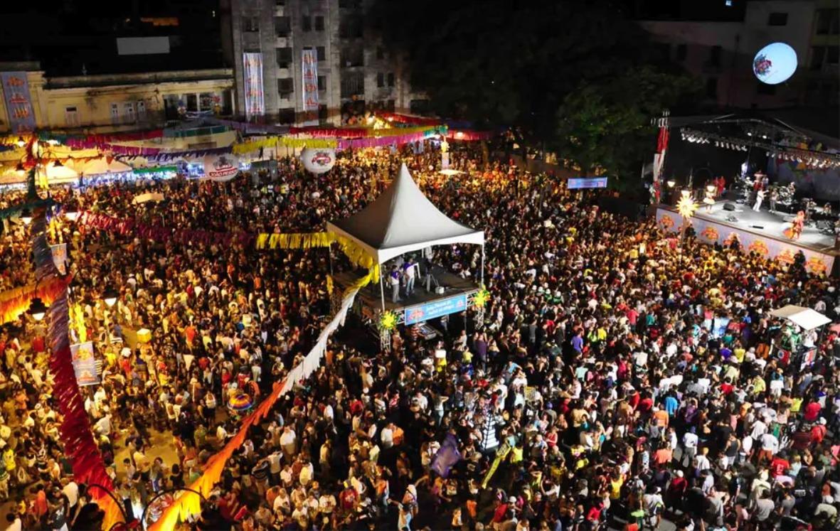 TV Assembleia transmite em canal aberto abertura do Folia de Rua 2024