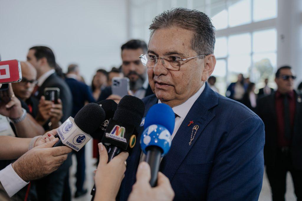 Adriano Galdino diz que já se encerrou seu tempo para diálogo com Romero sobre eleições em CG
