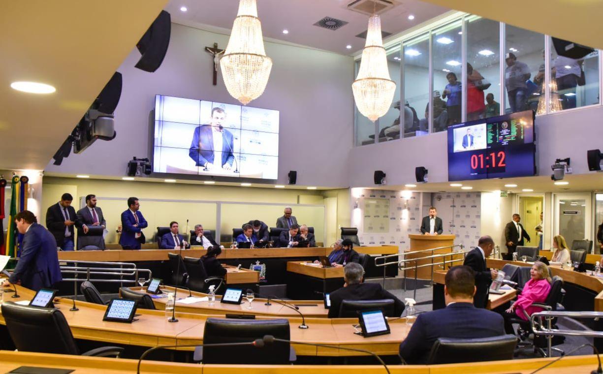 ALPB realiza sessão com mensagem do governador nesta quarta