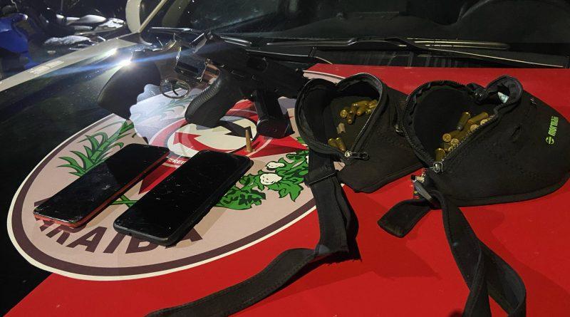 Polícia Militar apreende armas com dupla acusada de homicídios em Bayeux