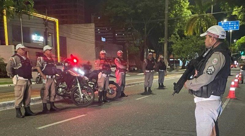 Polícia Militar autua 34 foliões por dirigir sob efeito de álcool nas prévias carnavalescas de João Pessoa