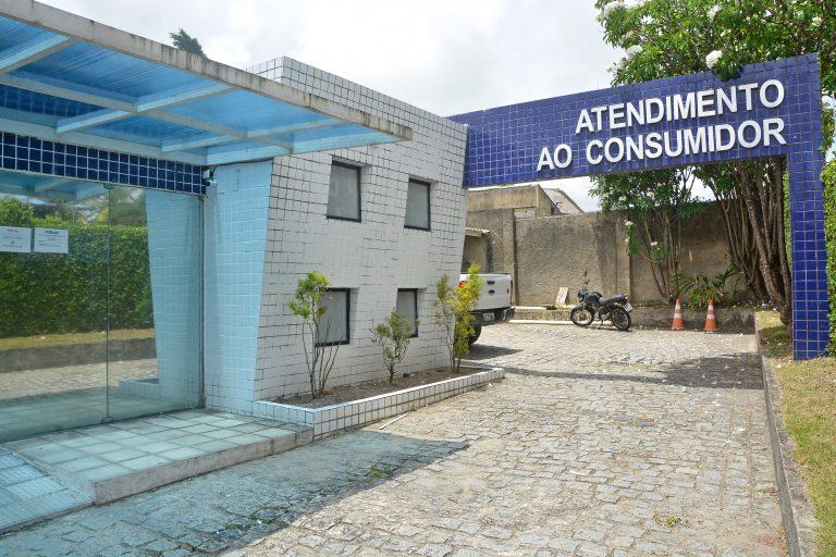 Procon-JP e Procon-PB mantêm decisão de suspender a cobrança do estacionamento aos alunos de centro universitário
