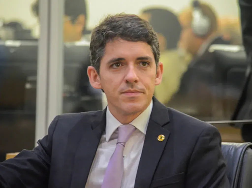 Tovar recebe convite de Enivaldo para se filiar ao PP e disputar a Prefeitura de Campina Grande